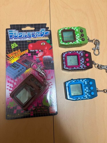 Digimon pendulum devices - pendulum,